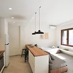 Borgo Nuovo Apartment